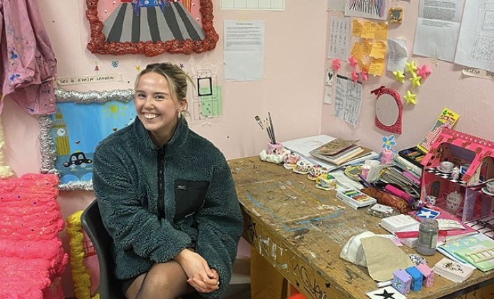 Artist In Res Selena Quilligan