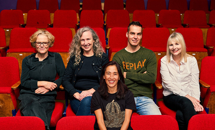 NEST Portrait Artists:
Dorothy Smith, Una Sealy, Zsolt Basti, Curator Sharon Murphy, infront artist Sahoko Blake.