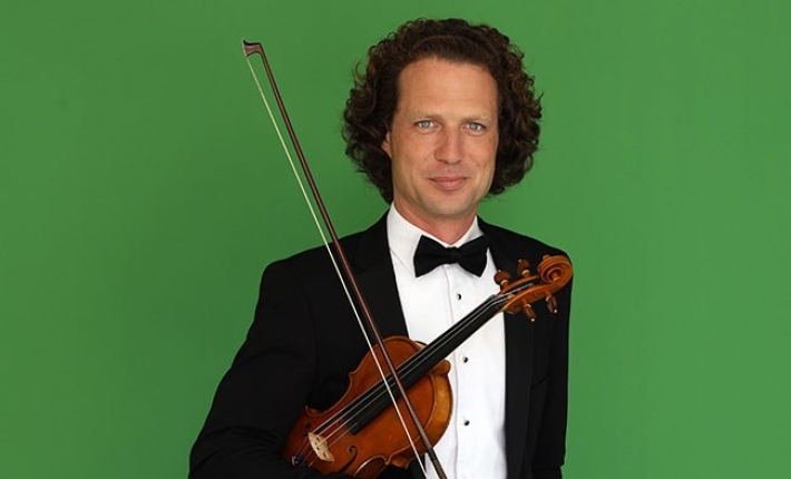 Event2026 Vladimir Jablokov Up Close